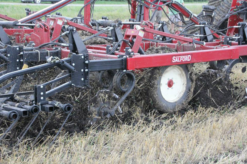 Salford manufacturing variable depth tillage with chisel plow equipment.